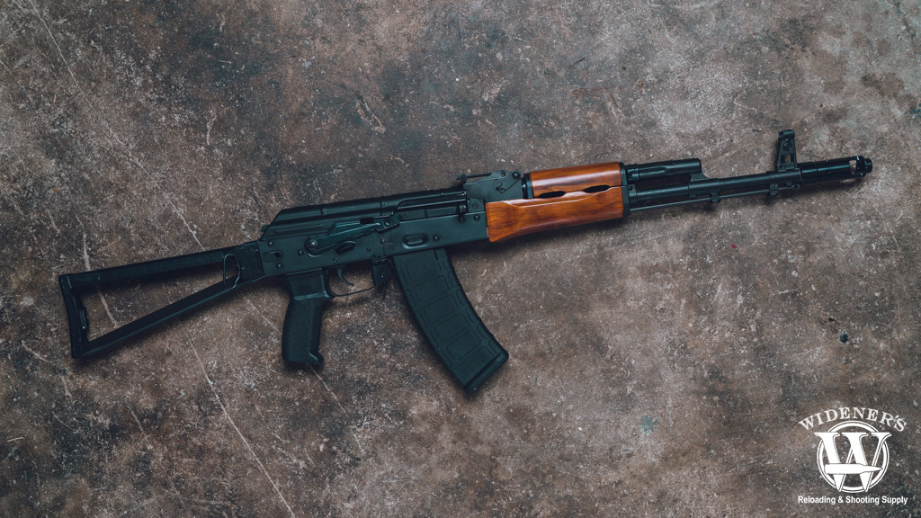 a photo of the ak-74 rifle