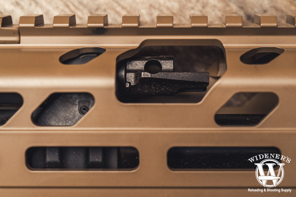 a photo of the SIG Sauer MCX Virtus adjustable gas system 
