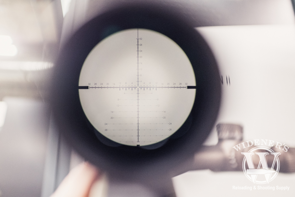 the reticle on the RAZOR HD GEN II 4.5-27X56 RIFLESCOPE at SHOT Show 2019 a photo of the reticle of the RAZOR HD GEN II 4.5-27X56 RIFLESCOPE at SHOT Show 2019