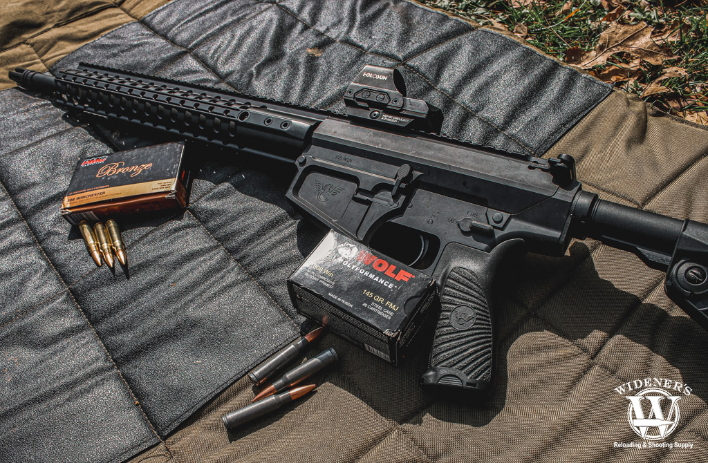 wilson combat AR-10 recon tactical rifle a photo of the wilson combat AR-10 recon tactical rifle